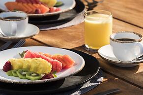 El Careyes Club & Residences