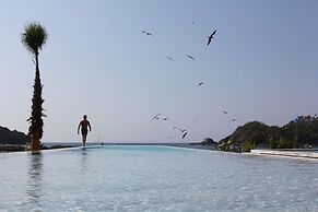 El Careyes Club & Residences