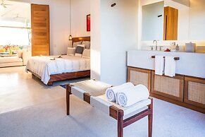 El Careyes Club & Residences