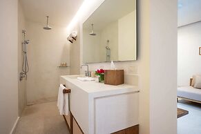 El Careyes Club & Residences