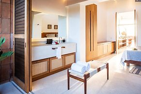 El Careyes Club & Residences