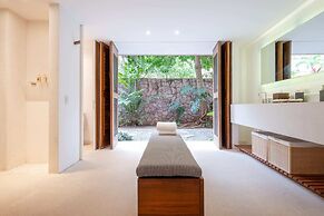 El Careyes Club & Residences