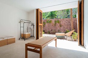 El Careyes Club & Residences