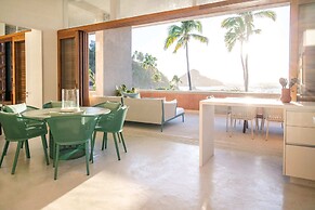 El Careyes Club & Residences