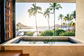 El Careyes Club & Residences