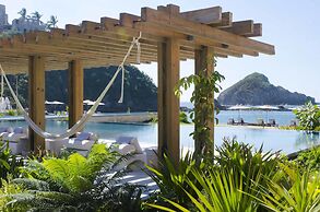 El Careyes Club & Residences