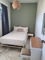 Oliva Beach Studios & Apartments