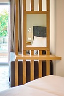 Oliva Beach Studios & Apartments