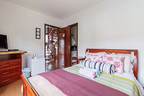 Three Little Birds Hospedagem