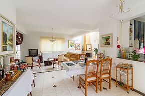 Three Little Birds Hospedagem