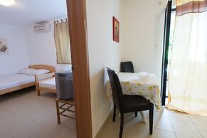 MTV Apartments Petrovac