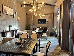 Hotel Boutique 5 Continents