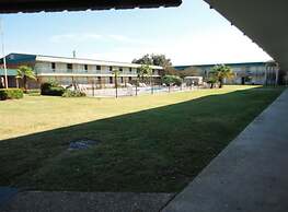 OYO Hotel Audubon Baton Rouge Port Allen I-10