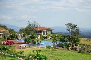 Vida Mountain Resort & Spa - Adults Only