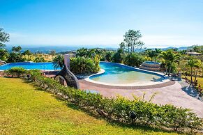 Vida Mountain Resort & Spa - Adults Only