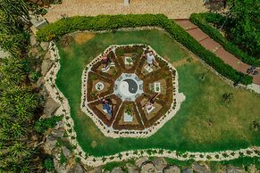 Vida Mountain Resort & Spa - Adults Only