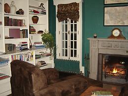 Vintage Gardens Bed & Breakfast