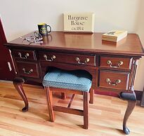 Hargrave House B & B