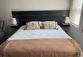 Hargrave House B & B