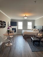 Hargrave House B & B