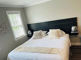 Hargrave House B & B