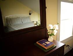 Black Walnut Bed and Breakfast