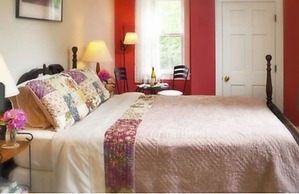 Woods Hole Passage Inn