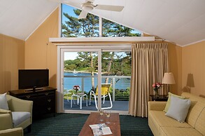 Dockside Guest Quarters & Restaurant