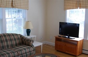 Dockside Guest Quarters & Restaurant