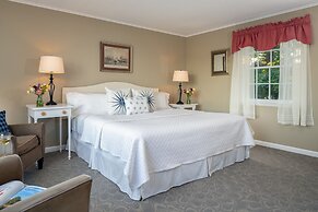 Dockside Guest Quarters & Restaurant
