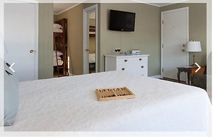 Dockside Guest Quarters & Restaurant