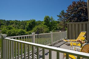 Dockside Guest Quarters & Restaurant