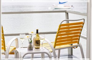 Dockside Guest Quarters & Restaurant