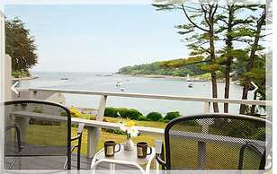 Dockside Guest Quarters & Restaurant