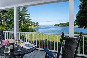 Dockside Guest Quarters & Restaurant