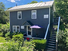 Family Farmhouse Inn