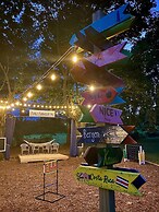 Family Farmhouse Inn