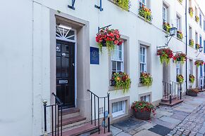 Georgian House Hotel