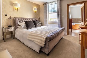 Georgian House Hotel