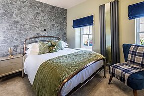 Georgian House Hotel