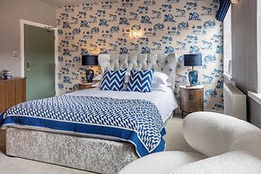 Georgian House Hotel