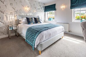 Georgian House Hotel