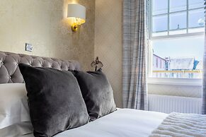 Georgian House Hotel