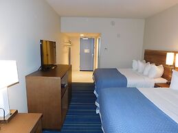 Days Inn & Suites by Wyndham Kearney