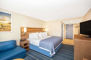 Days Inn & Suites by Wyndham Kearney