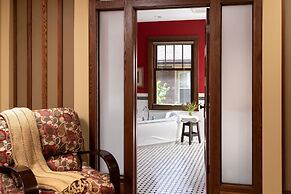 The Buckingham Inn