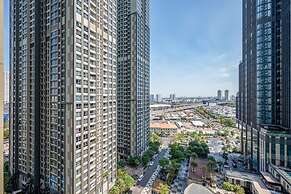 Wow! Homes by Christine - Vinhomes Luxury