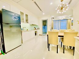 Wow! Homes by Christine - Vinhomes Luxury