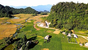 Mai Chau Hideaway Lake Resort