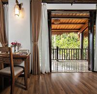 Mai Chau Hideaway Lake Resort